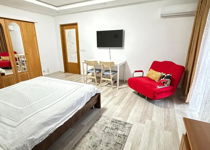 Charming Getaway - Unirii Square Apartmán Bukurešť